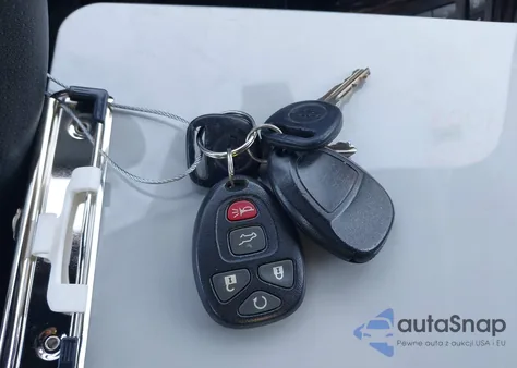 2017 Chevrolet Traverse Premier из США, поврежденный, VIN 1GNKRJKD9HJ235028